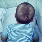 8 Wochen kleiner Baby-J. – 8 Wochen Babyglück